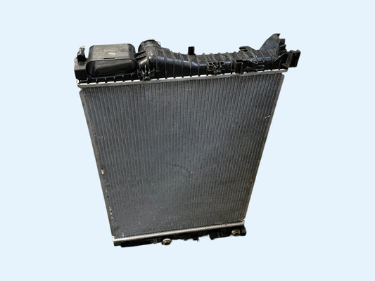 NOS Radiateur W209 / CLK / CLS A2115003202